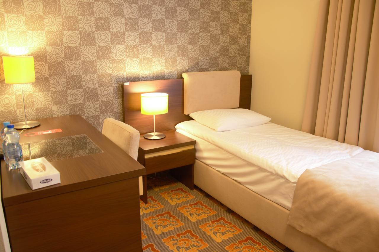Hotel Via Baltica Łomża المظهر الخارجي الصورة